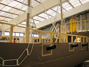 und der Nachbau, Wikingerschiff